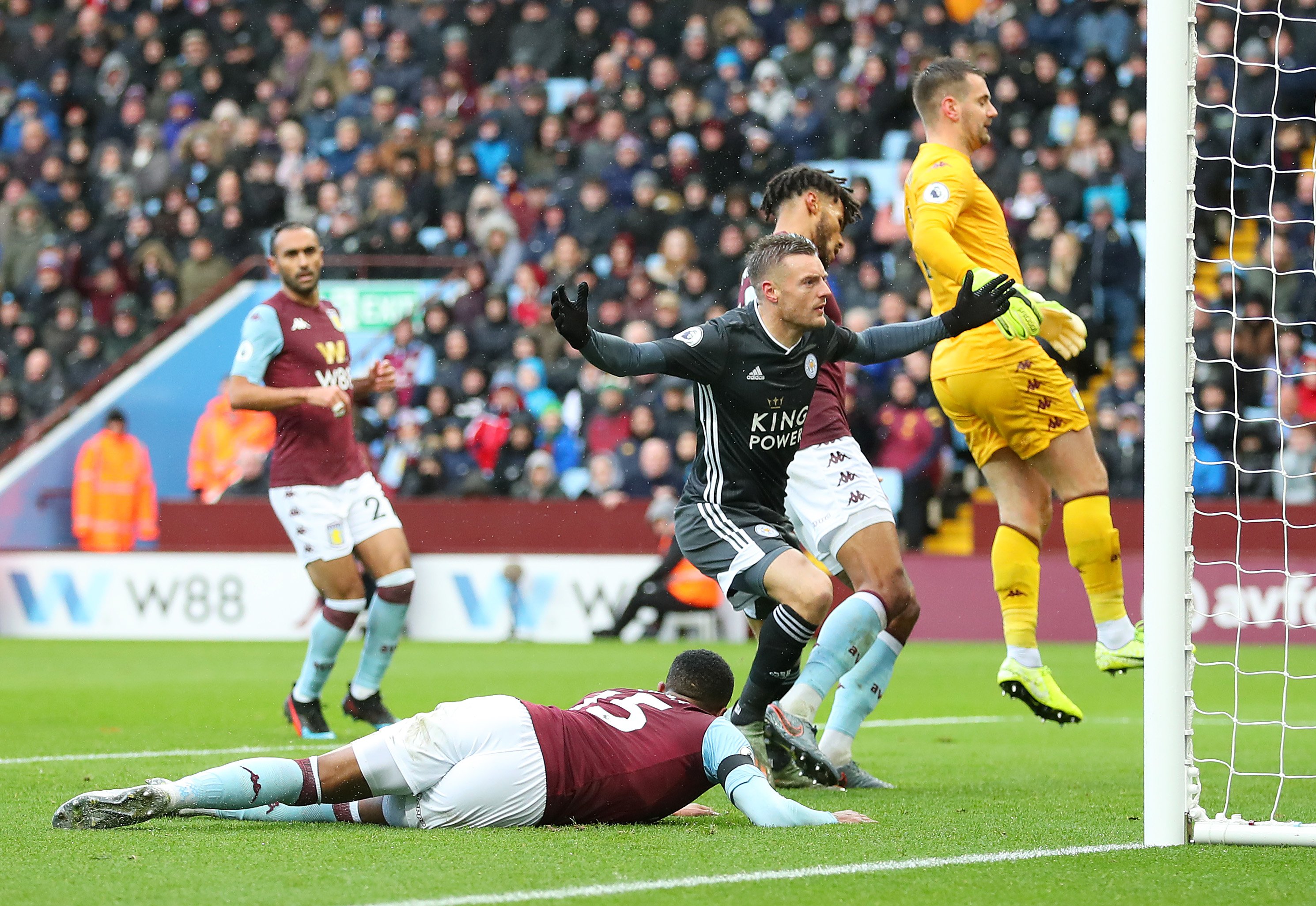 三支参赛球 三支参赛球