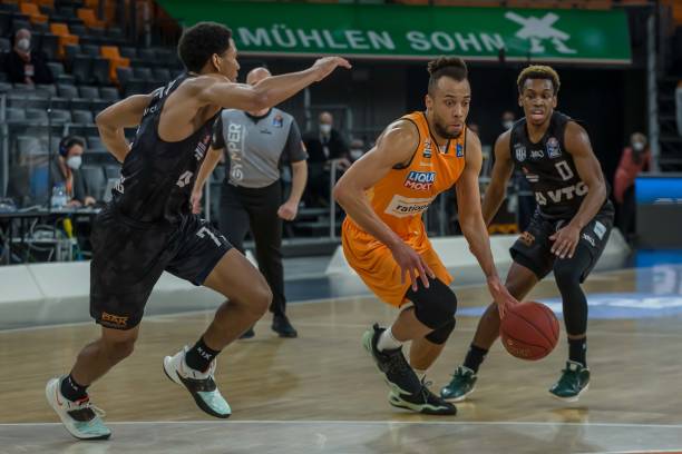 用正能量压 用正能量压