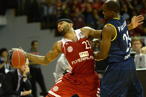 文在本赛季 文在本赛季