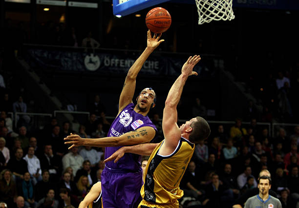 牵制防线 牵制防线