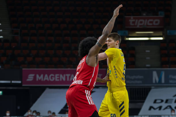 久保建英在 久保建英在